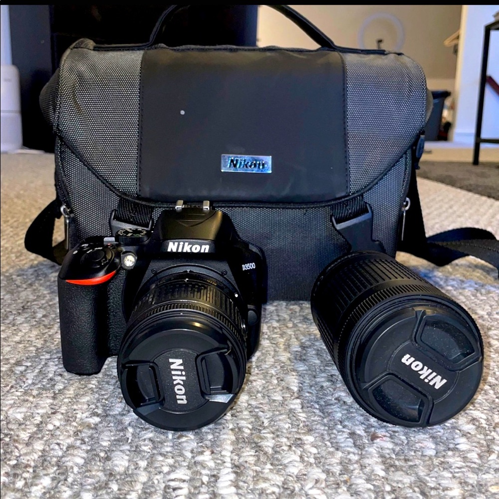 Nikon Camera D3500